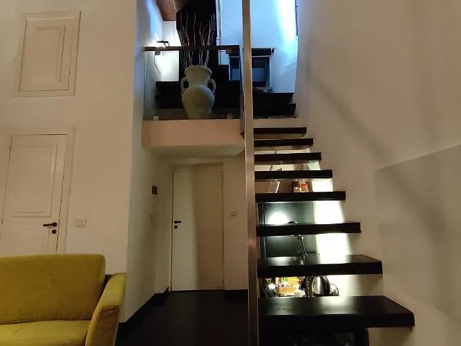 Dimora Arco - Old Town Couette-café 4*