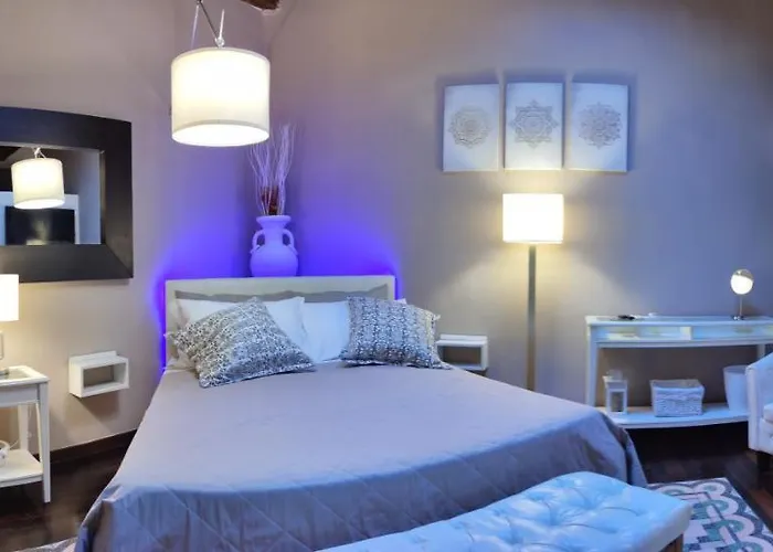 Dimora Arco - Old Town לינה וארוחת בוקר