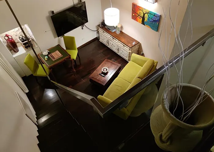 Dimora Arco - Old Town Couette-café